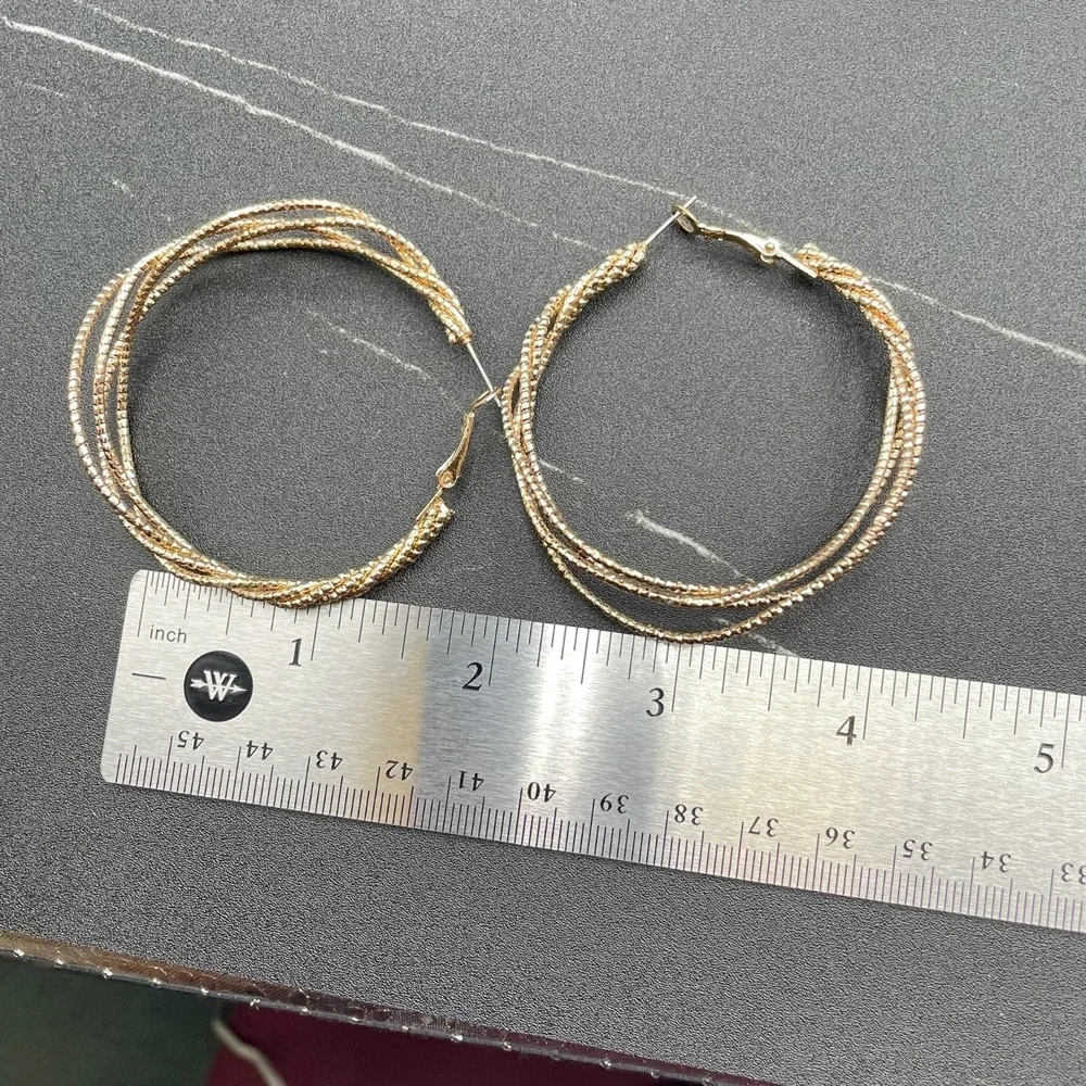 Contemporary Gold-Tone Textured Coral‎ Snake Wire Basket Weave Hoop Earrings
